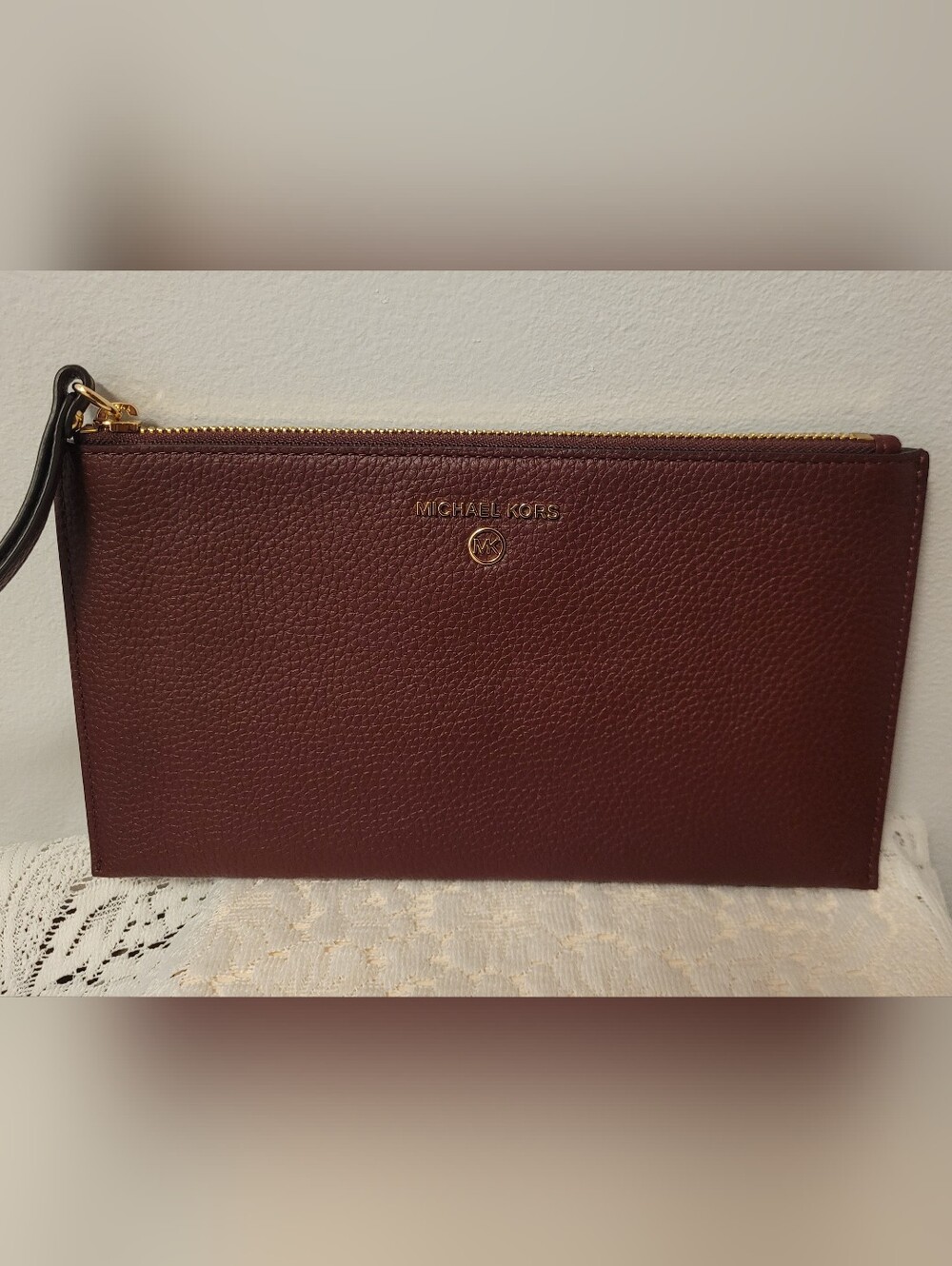Michael Kors Burgundy Pebbled Leather Wristlet Clutch with Gold Hardware - Picture 5 of 8